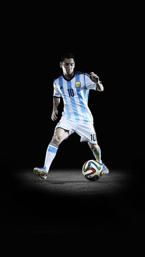 热刺旧将：弗兰克每隔五分钟就改变战术，澳波更有魄力