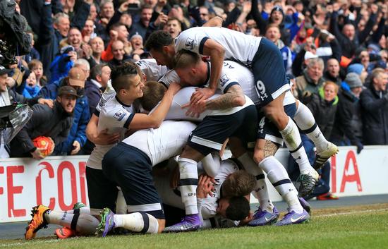埃梅里神了！大黑马阿斯顿维拉豪取6连胜，力压切尔西升至联赛第三