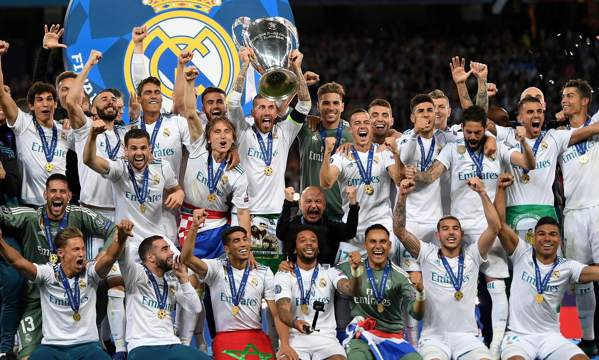 随着阿森纳2-0，利物浦1-1，切尔西1-3爆冷，英超最新积分榜出炉